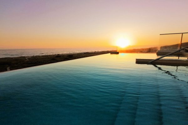 piscina infinity del hotel zahara beach